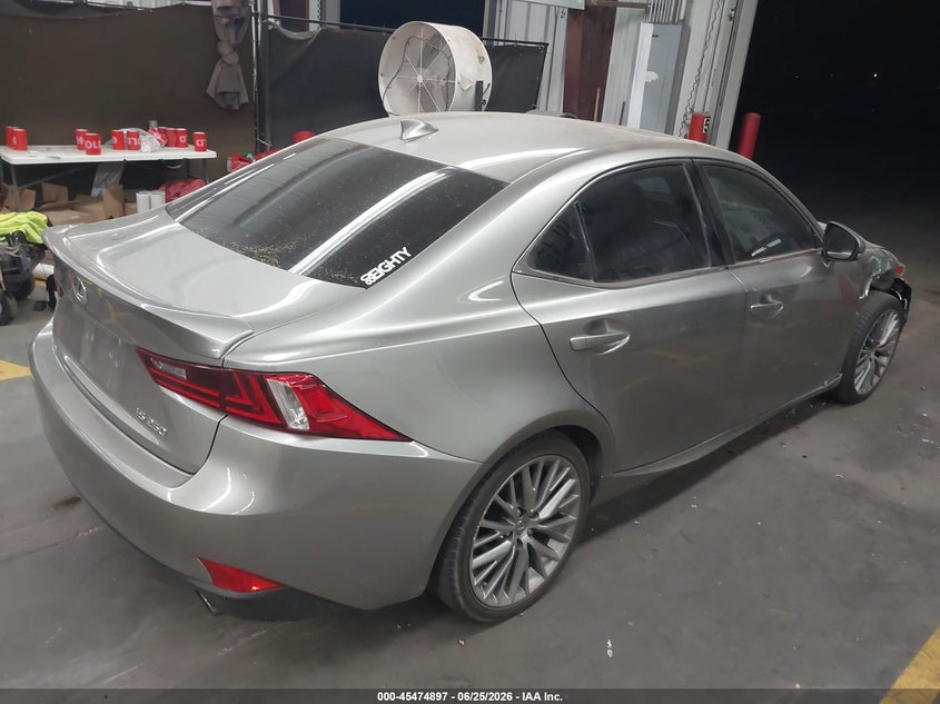 2015 Lexus Is VIN JTHBF1D2XF5056773 IAAI salvage auction — RIGHT FRONT, Salvage Title, sold $5,000 on 2026-08-01 (photo 4)