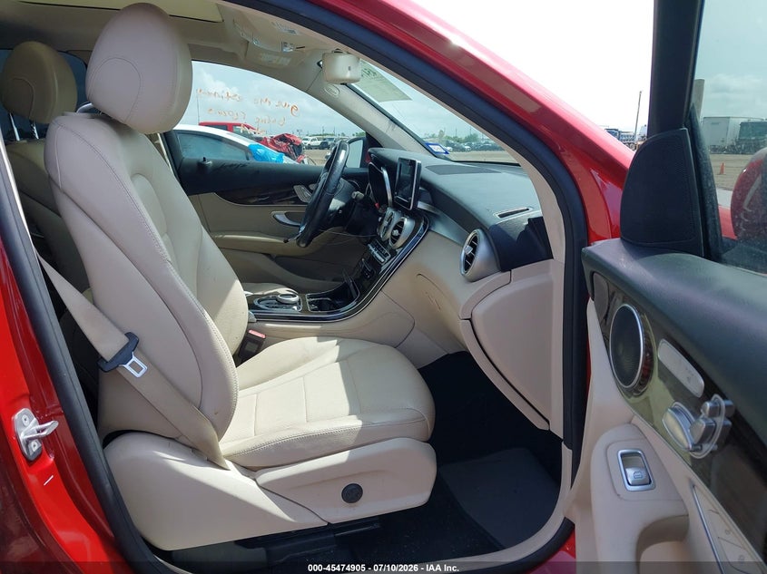 2019 Mercedes-benz Glc VIN WDC0G4JB6KV120341 IAAI salvage auction — FRONT END, Salvage Title, sold $4,000 on 2026-08-26 (photo 5)