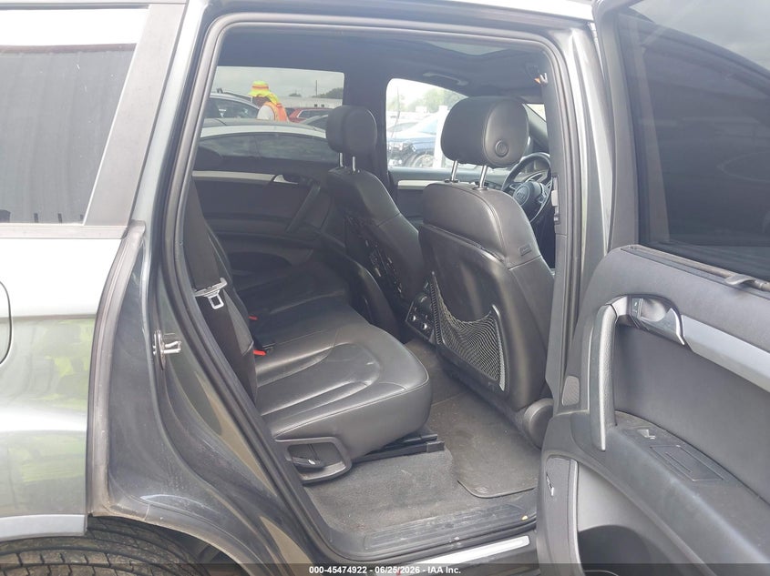 2015 Audi Q7 VIN WA1DGAFE9FD016540 IAAI salvage auction — NORMAL WEAR, Salvage (Florida), sold $1,550 on 2026-07-21 (photo 8)
