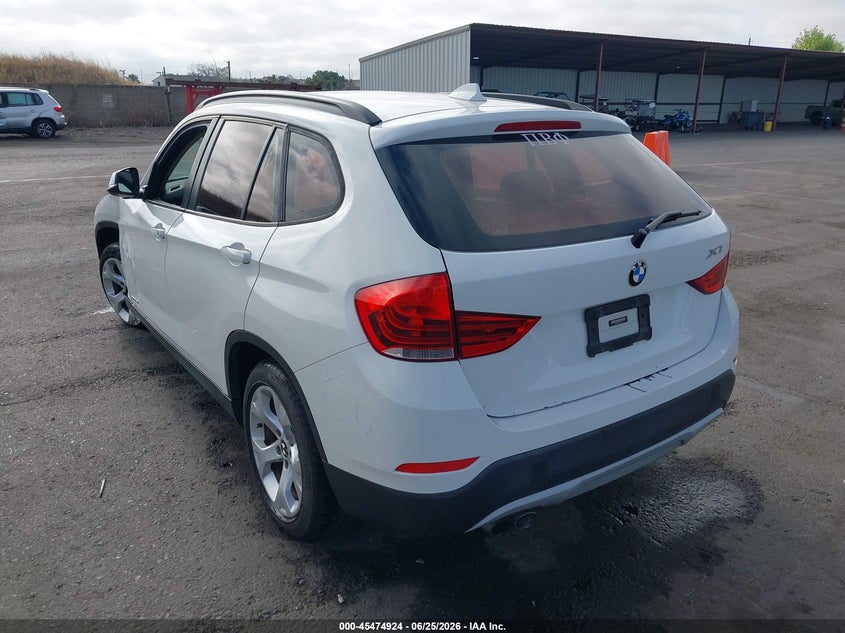 2015 BMW X1 VIN WBAVM1C50FV316160 IAAI salvage auction — LEFT FRONT, Salvage (California), sold $1,550 on 2026-07-29 (photo 3)