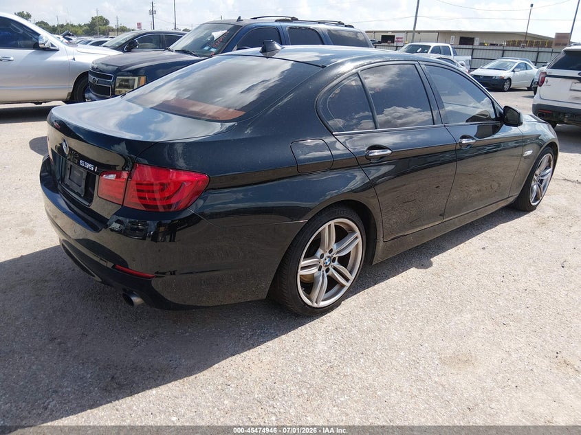 2011 BMW 5 series VIN WBAFR7C5XBC800089 IAAI salvage auction — NORMAL WEAR, Original (Texas), sold $2,250 on 2026-07-15 (photo 4)