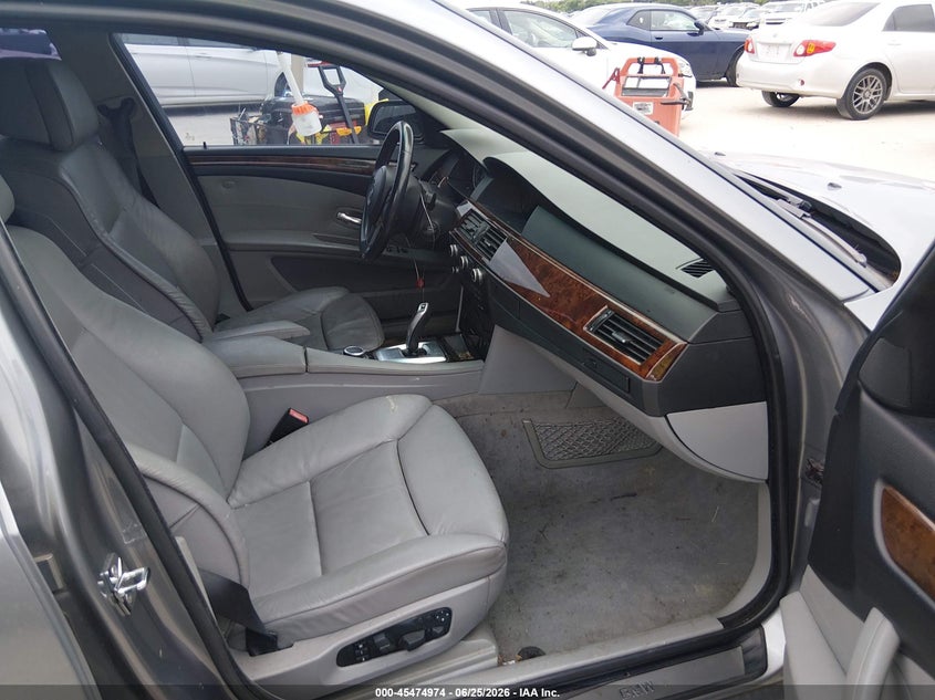 2008 BMW 5 series VIN WBANW13538CZ75004 IAAI salvage auction — NORMAL WEAR, Original (Texas), sold $350 on 2026-07-13 (photo 5)