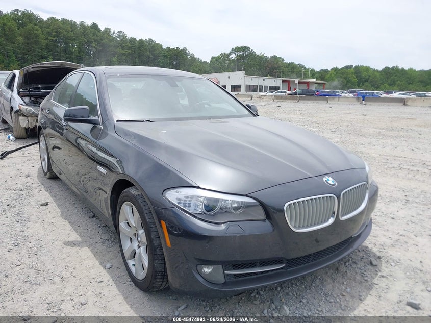 2013 BMW 5er VIN WBAFU9C5XDDY71686 IAAI salvage auction — NORMAL WEAR, Clear (Georgia), sold $2,300 on 2026-07-14 (photo 1)