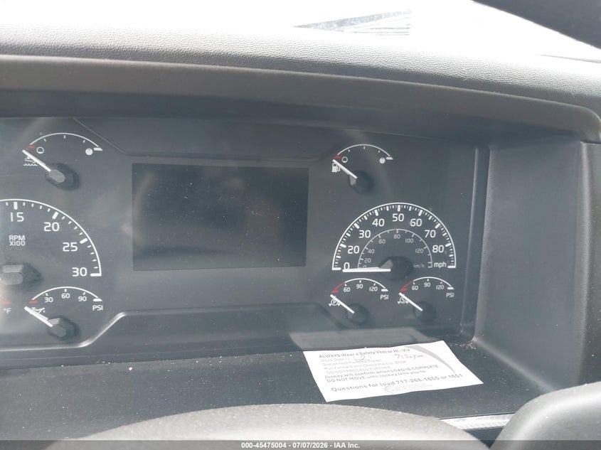 2022 Volvo VIN 4V4NC9EH1NN606681 IAAI salvage auction — FRONT END, Salvage Title, sold $19,900 on 2026-10-07 (photo 4)