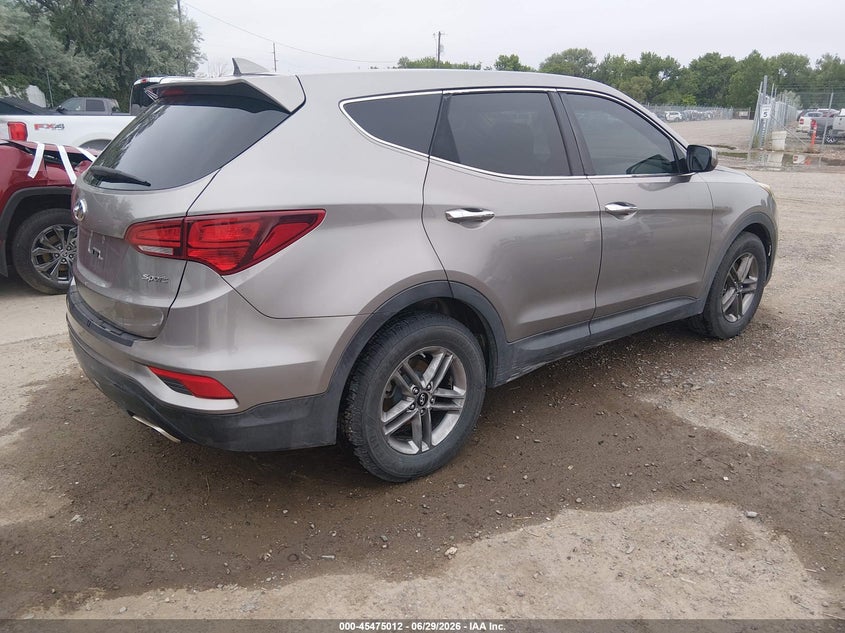 2017 Hyundai Santa fe VIN 5XYZT3LB9HG403865 IAAI salvage auction — FRONT & REAR, Salvage Title, sold $2,600 on 2026-07-31 (photo 4)