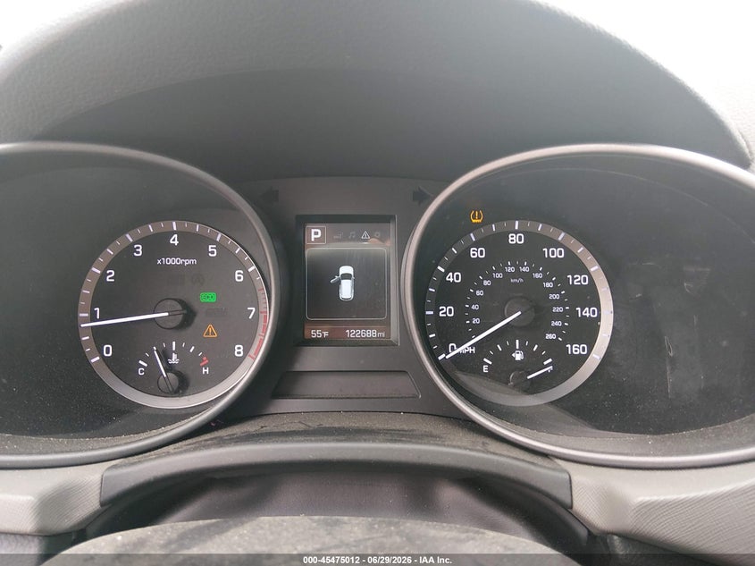 2017 Hyundai Santa fe VIN 5XYZT3LB9HG403865 IAAI salvage auction — FRONT & REAR, Salvage Title, sold $2,600 on 2026-07-31 (photo 7)