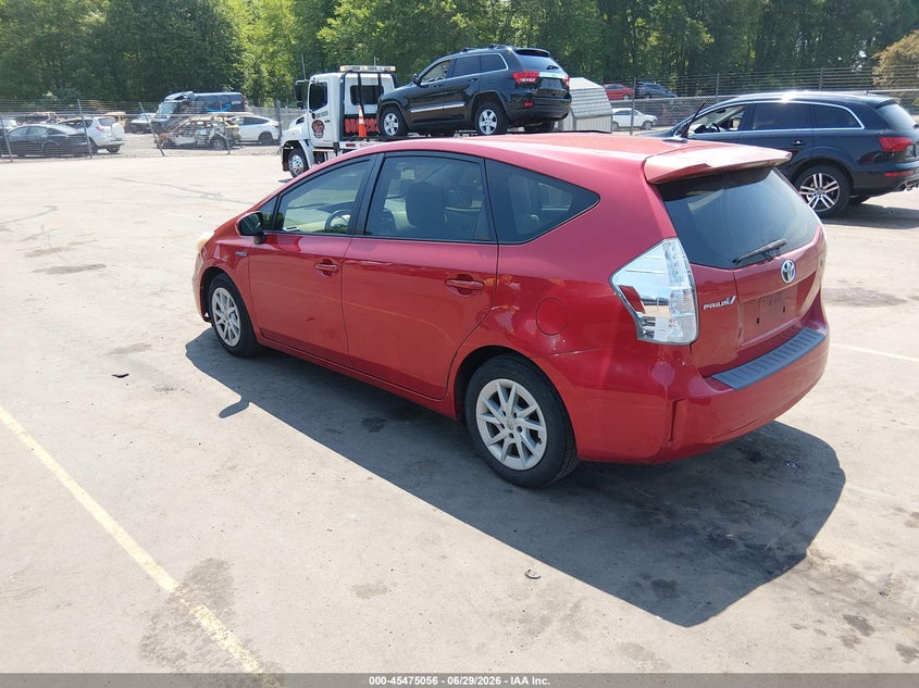 2012 Toyota Prius v VIN JTDZN3EU0C3132717 IAAI salvage auction — NORMAL WEAR, Clear (Connecticut), sold $1,050 on 2026-07-16 (photo 3)