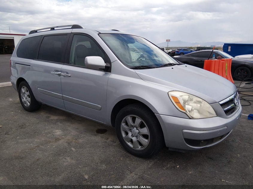 2007 Hyundai Entourage VIN KNDMC233176026947 IAAI salvage auction — NORMAL WEAR, Clear (Nevada), sold $375 on 2026-07-17 (photo 1)