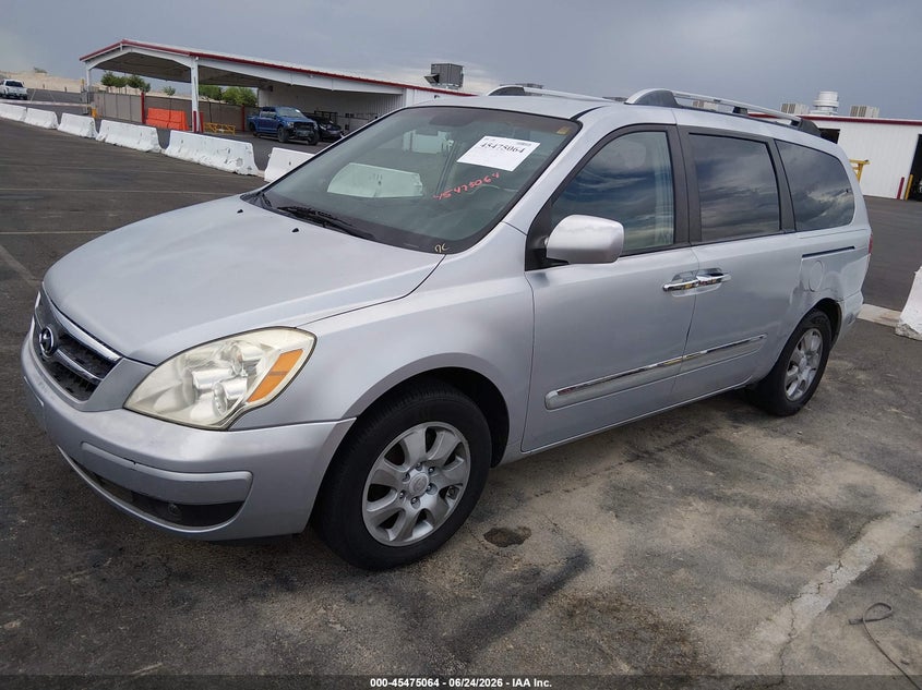 2007 Hyundai Entourage VIN KNDMC233176026947 IAAI salvage auction — NORMAL WEAR, Clear (Nevada), sold $375 on 2026-07-17 (photo 2)