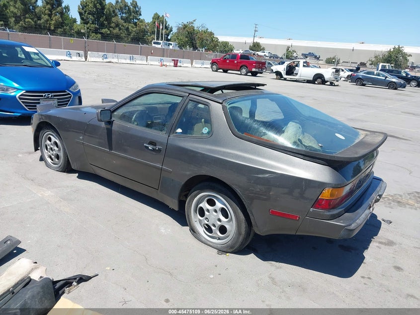 1985 Porsche 944 VIN WP0AA0946FN472206 IAAI salvage auction — NORMAL WEAR, Clear - Dealer Only (California), sold $350 on 2026-07-29 (photo 3)