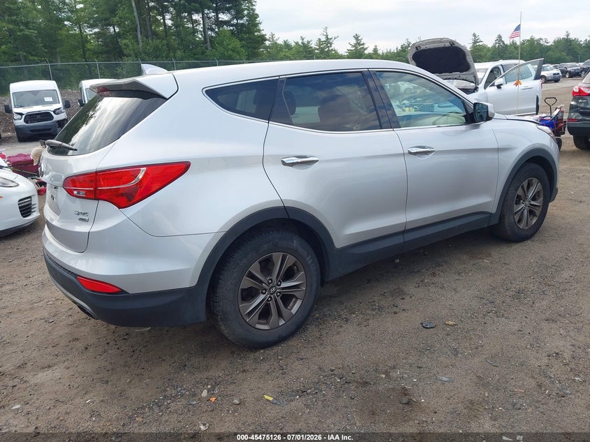 2014 Hyundai Santa fe VIN 5XYZTDLB7EG199018 IAAI salvage auction — NORMAL WEAR, Clear (Massachusetts), sold $1,550 on 2026-07-10 (photo 4)