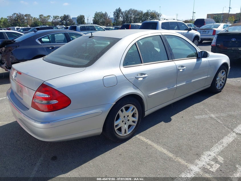 2004 Mercedes-benz E-class VIN WDBUF65J04A458169 IAAI salvage auction — NORMAL WEAR, Clear - Dealer Only (California), sold $775 on 2026-07-09 (photo 4)