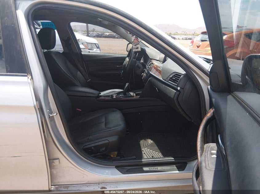 2014 BMW 3er VIN WBA3C1C5XEK113514 IAAI salvage auction — ENGINE DAMAGE, Nrc Lienholder Repossession Paperwork (Arizona), sold $325 on 2026-07-07 (photo 5)