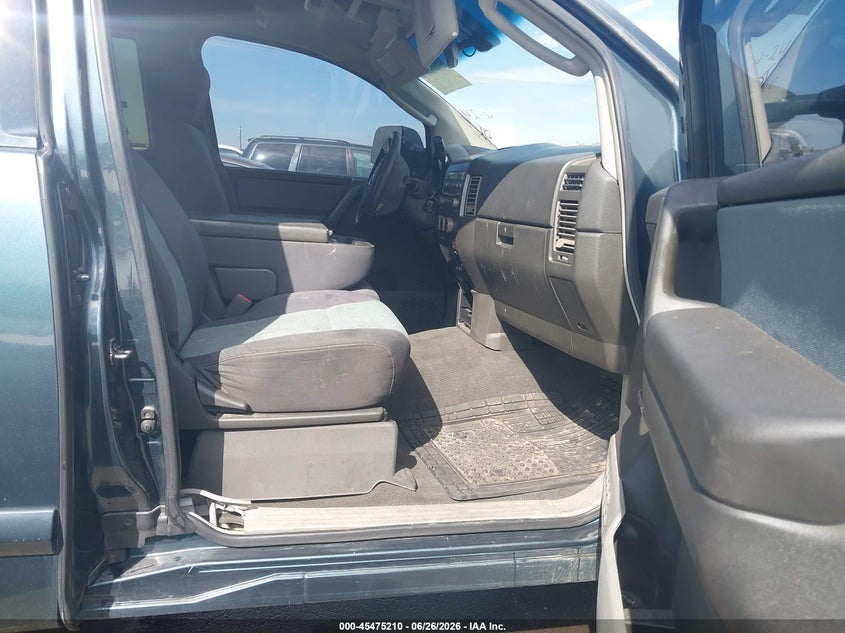 2004 Nissan TITAN VIN 1N6AA06B94N519872 IAAI salvage auction — NORMAL WEAR, Clear (Utah), sold $350 on 2026-07-09 (photo 5)