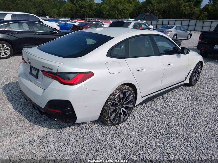 2022 BMW 4er VIN WBA13AW06NFM60239 IAAI salvage auction — LEFT SIDE, Salvage (Alabama), sold $16,200 on 2026-07-30 (photo 4)