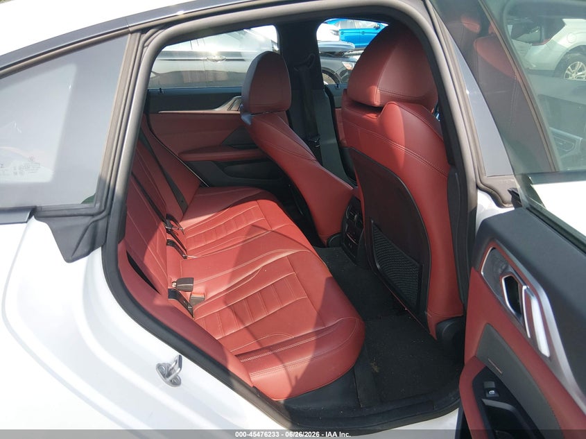 2022 BMW 4er VIN WBA13AW06NFM60239 IAAI salvage auction — LEFT SIDE, Salvage (Alabama), sold $16,200 on 2026-07-30 (photo 8)