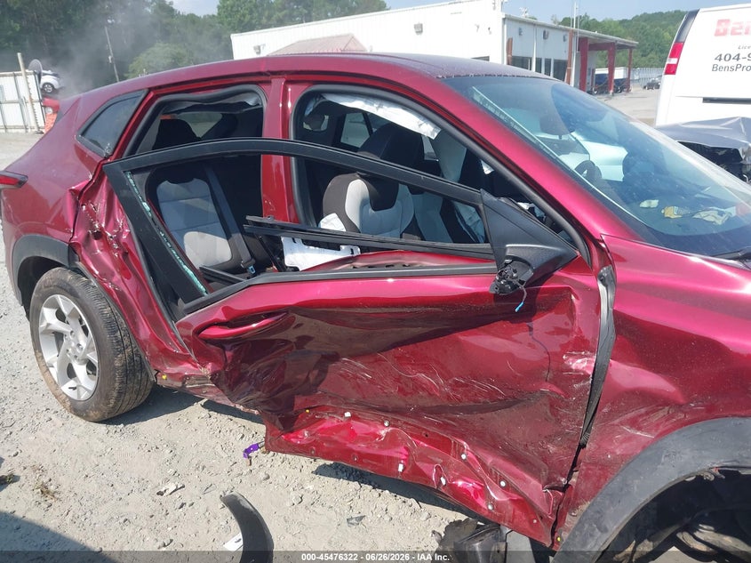 2025 Chevrolet Trax VIN KL77LFEP7SC009971 IAAI salvage auction — LEFT & RIGHT, Salvage (Tennessee), sold $525 on 2026-07-28 (photo 6)