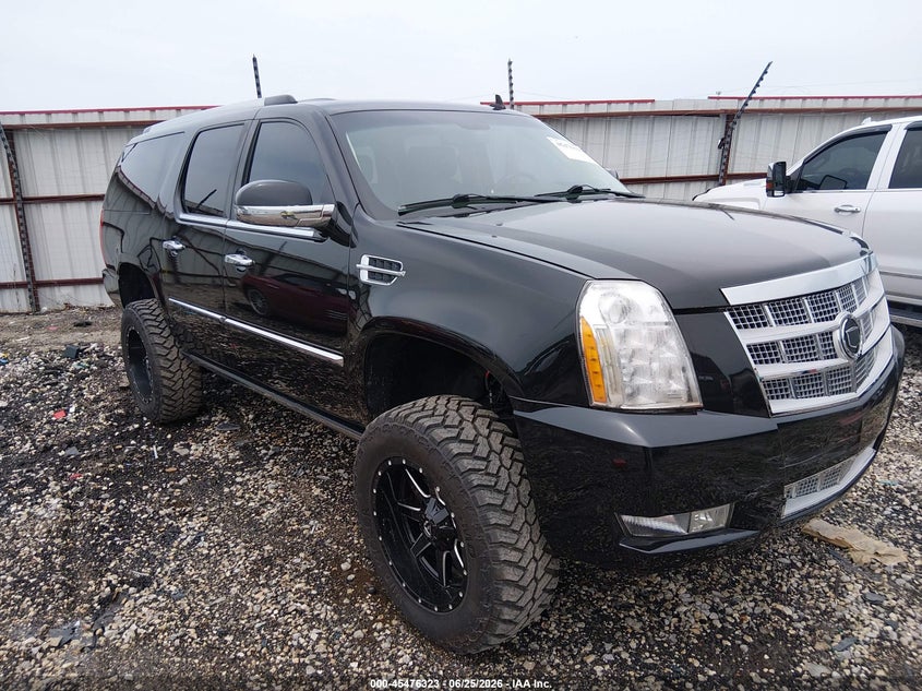 2011 Cadillac Escalade esv VIN 1GYS4KEF9BR245507 — IAAI salvage auction photo