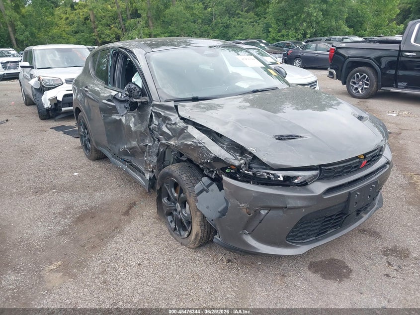 2024 Dodge Hornet VIN ZACPDFDW3R3A10167 IAAI salvage auction — RIGHT SIDE, Salvage Title, sold $4,750 on 2026-07-28 (photo 1)