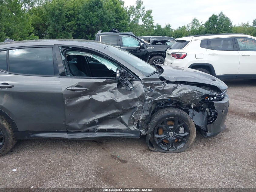 2024 Dodge Hornet VIN ZACPDFDW3R3A10167 IAAI salvage auction — RIGHT SIDE, Salvage Title, sold $4,750 on 2026-07-28 (photo 6)