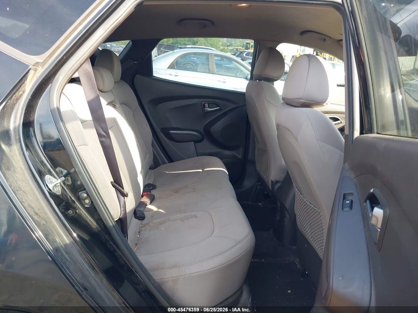 2014 Hyundai Tucson VIN KM8JT3AF3EU946119 IAAI salvage auction — FRONT END, Salvage Title, sold $1,800 on 2026-07-17 (photo 8)