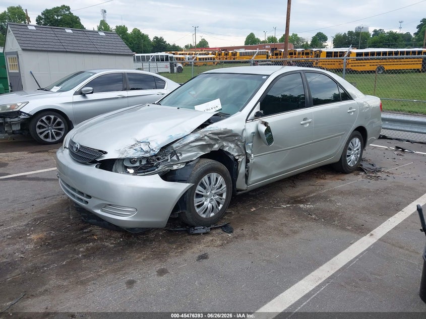 2004 Toyota Camry VIN JTDBE32K240290824 IAAI salvage auction — LEFT FRONT, Salvage (North Carolina), sold $25 on 2026-07-30 (photo 2)
