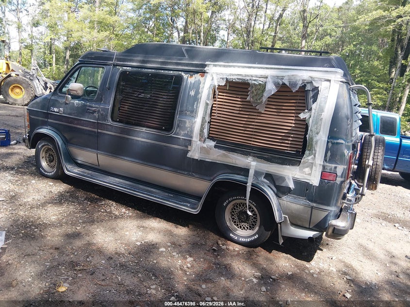 1988 Dodge Ram van VIN 2B6HB23Y3JK134712 IAAI salvage auction — NORMAL WEAR, Clear (Virginia), sold $25 on 2026-07-07 (photo 3)