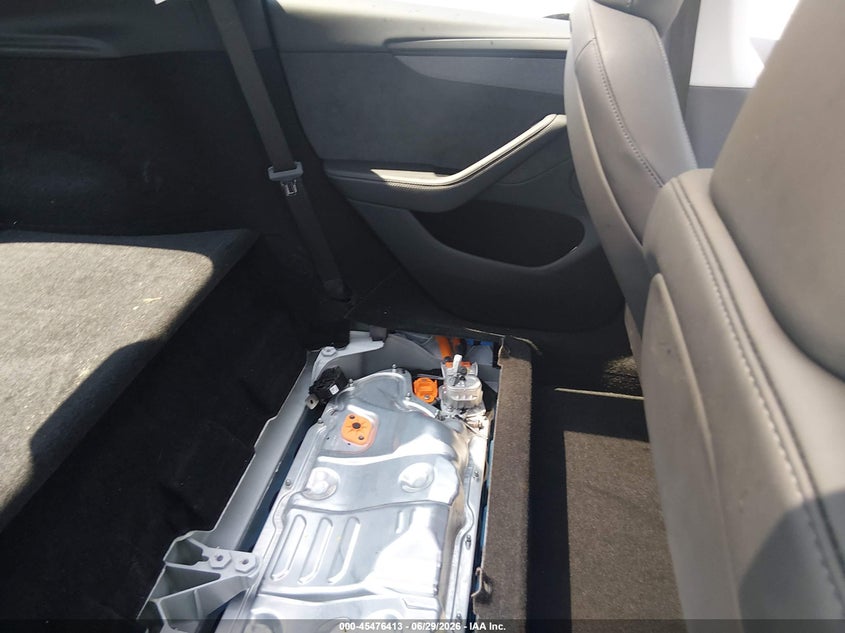 2026 Tesla Model y VIN 7SAYGDEE9TA389768 IAAI salvage auction — FRONT END, Salvage Title, sold $17,600 on 2026-07-24 (photo 8)