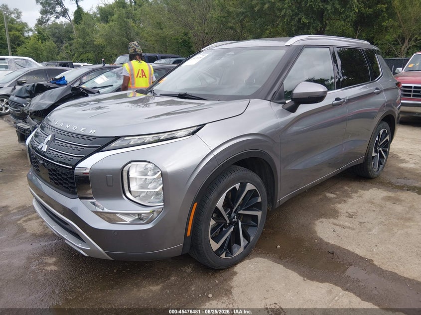 2022 Mitsubishi Outlander VIN JA4J4VA8XNZ060102 IAAI salvage auction — HAIL, Salvage Title, sold $8,800 on 2026-07-26 (photo 2)