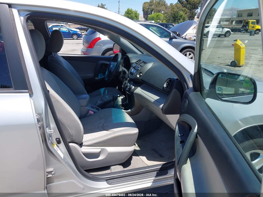 2010 Toyota Rav 4 VIN JTMZF4DVXAD018714 IAAI salvage auction — NORMAL WEAR, Clear - Dealer Only (California), sold $2,500 on 2026-07-20 (photo 5)
