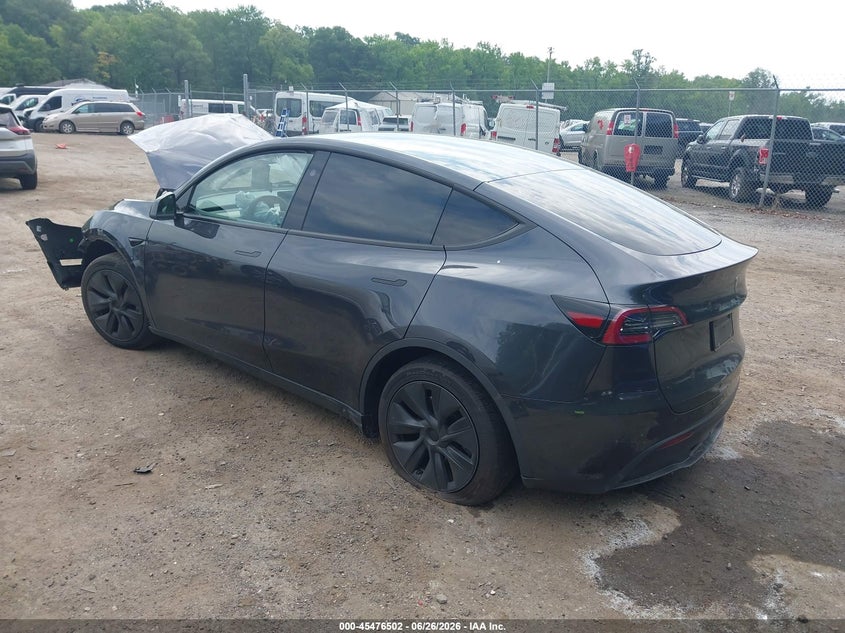 2025 Tesla Model y VIN 7SAYGDED6SF234944 IAAI salvage auction — FRONT END, Salvage Title, sold $8,600 on 2026-08-02 (photo 3)