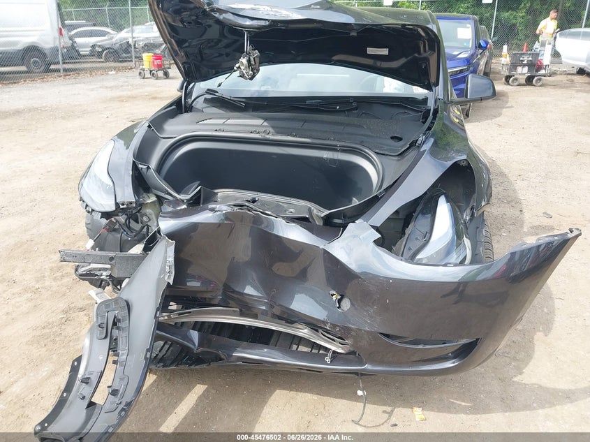 2025 Tesla Model y VIN 7SAYGDED6SF234944 IAAI salvage auction — FRONT END, Salvage Title, sold $8,600 on 2026-08-02 (photo 6)