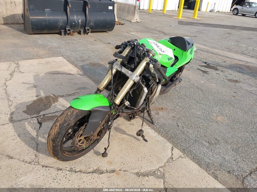 2006 Kawasaki Zx1000 VIN JKAZXCD116A000710 IAAI salvage auction — FRONT END, Salvage (North Carolina), sold $200 on 2026-07-28 (photo 2)