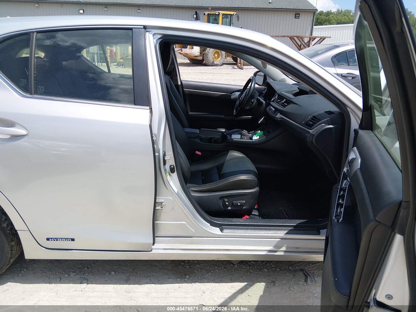 2013 Lexus Ct VIN JTHKD5BH5D2170389 IAAI salvage auction — NORMAL WEAR, Original (Ohio), sold $4,350 on 2026-07-08 (photo 5)