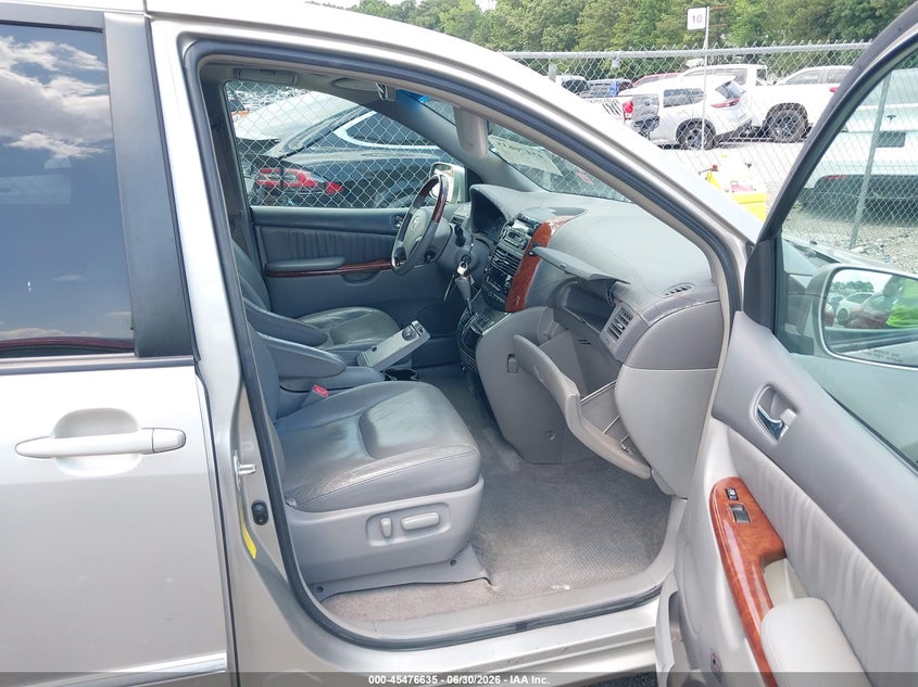 2005 Toyota Sienna VIN 5TDZA22C25S377599 IAAI salvage auction — FRONT END, Salvage (Georgia), sold $1,200 on 2026-07-22 (photo 5)