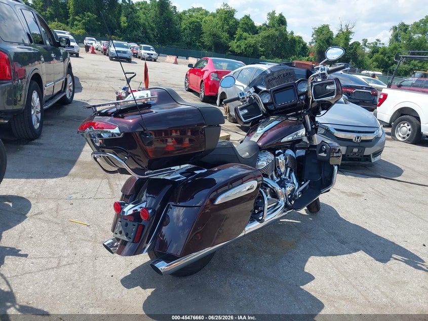 2022 Indian motorcycle co. Roadmaster VIN 56KTKABB8N3412503 IAAI salvage auction — Unknown, Salvage (Pennsylvania), sold $9,000 on 2026-07-16 (photo 4)