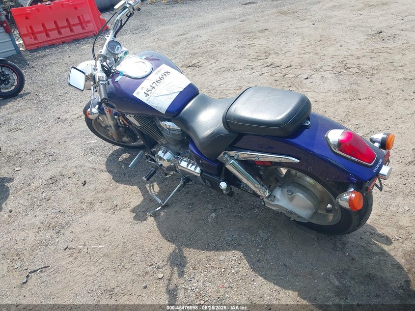 2002 Honda Vtx1800 VIN 1HFSC46032A008921 IAAI salvage auction — NORMAL WEAR, Clear (Virginia), sold $425 on 2026-07-08 (photo 3)