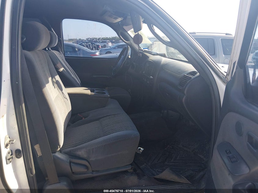 2004 Toyota Tundra VIN 5TBRN34154S447996 IAAI salvage auction — REPOSSESSION, Nrc Lienholder Repossession Paperwork (Texas), sold $450 on 2026-07-17 (photo 5)