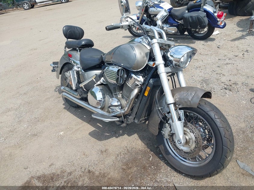 2003 Honda Vtx1800 VIN 1HFSC49343A103138 IAAI salvage auction — RIGHT SIDE, Clear (Virginia), sold $25 on 2026-07-08 (photo 1)