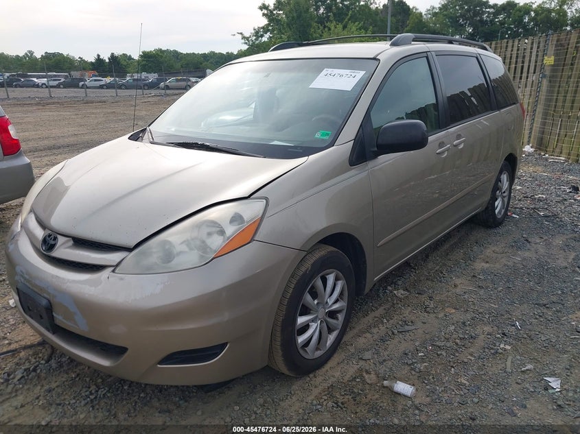 2009 Toyota Sienna VIN 5TDZK23C49S283418 IAAI salvage auction — NORMAL WEAR, Clear (Virginia), sold $975 on 2026-07-24 (photo 2)
