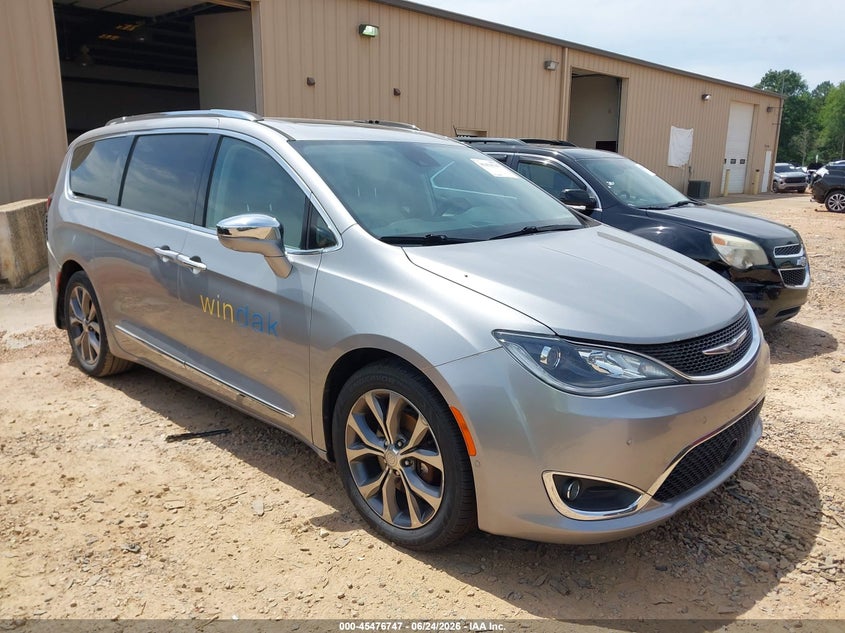2017 Chrysler Pacifica VIN 2C4RC1GG8HR533125 IAAI salvage auction — REAR END, Salvage (North Carolina), sold $2,950 on 2026-07-16 (photo 1)