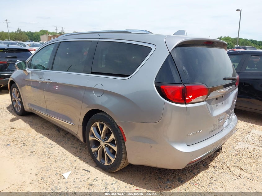 2017 Chrysler Pacifica VIN 2C4RC1GG8HR533125 IAAI salvage auction — REAR END, Salvage (North Carolina), sold $2,950 on 2026-07-16 (photo 3)