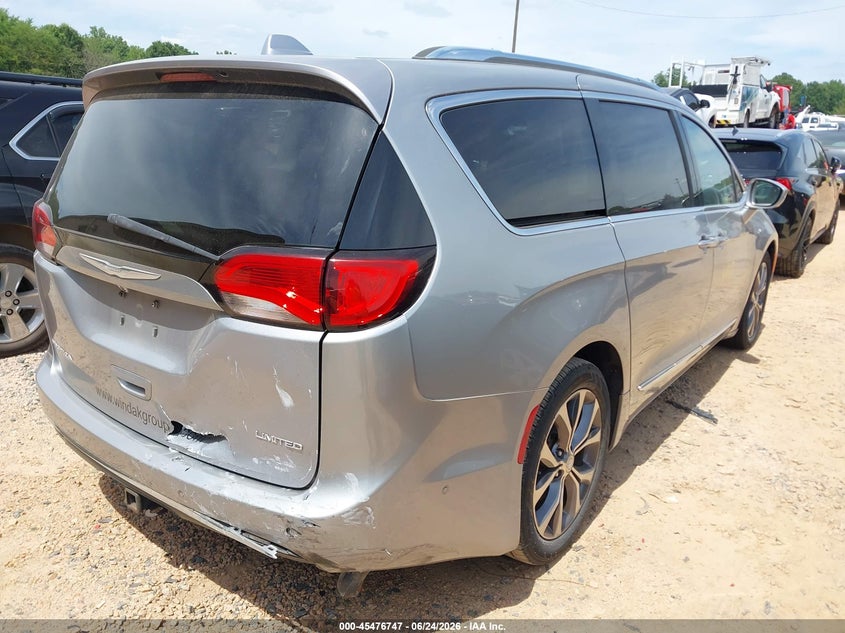 2017 Chrysler Pacifica VIN 2C4RC1GG8HR533125 IAAI salvage auction — REAR END, Salvage (North Carolina), sold $2,950 on 2026-07-16 (photo 4)