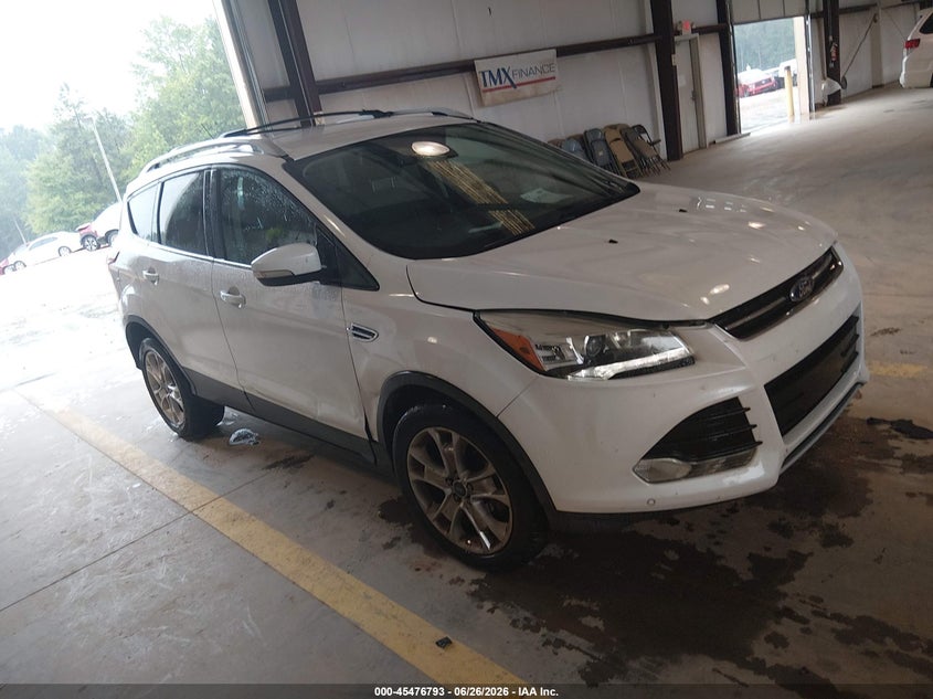 2014 Ford Escape VIN 1FMCU9J98EUA67329 IAAI salvage auction — SIDE, Salvage Title, sold $675 on 2026-07-23 (photo 1)