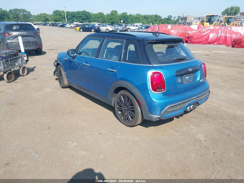 2022 Mini Hard top VIN WMW53DK02N2R49057 IAAI salvage auction — LEFT & RIGHT, Salvage (Idaho), sold $4,925 on 2026-08-12 (photo 3)
