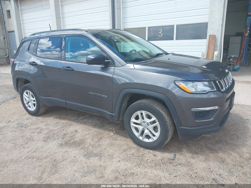 2018 Jeep Compass VIN 3C4NJDAB8JT392238 — IAAI salvage auction photo