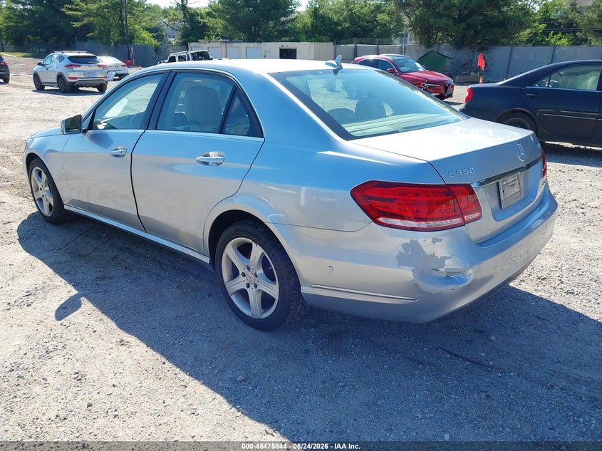 2014 Mercedes-benz E-klasse VIN WDDHF8JB6EA811406 IAAI salvage auction — NORMAL WEAR, Clear (New Jersey), sold $1,750 on 2026-07-14 (photo 3)