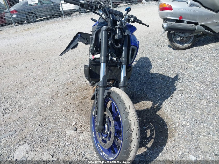 2022 Yamaha Mt VIN JYARM32E9NA004597 IAAI salvage auction — ALL OVER, Salvage (Pennsylvania), sold $2,500 on 2026-07-22 (photo 5)