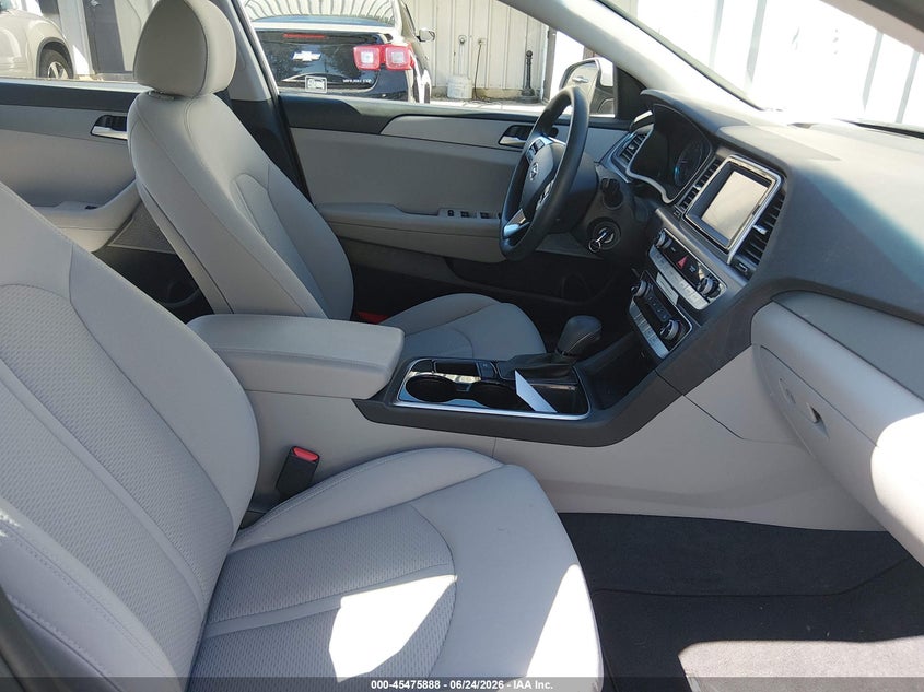 2018 Hyundai Sonata VIN 5NPE24AA3JH687462 IAAI salvage auction — NORMAL WEAR, SF97 (Virginia), sold $9,500 on 2026-07-31 (photo 5)