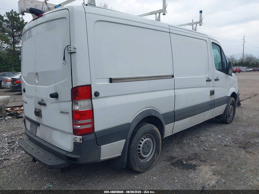 2017 Freightliner Sprinter 2500 VIN WDYPE7CD7HP573928 IAAI salvage auction — FRONT END, Clear (Maryland), sold $3,100 on 2026-07-29 (photo 4)